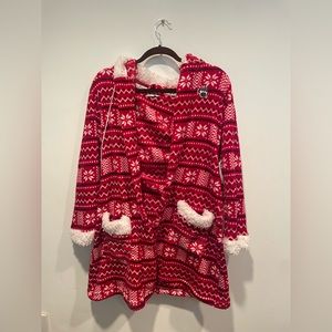 Bear paw red & white fuzzy winter robe